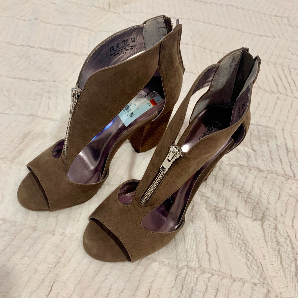 Carlos Santana faux suede brown cutout bootie